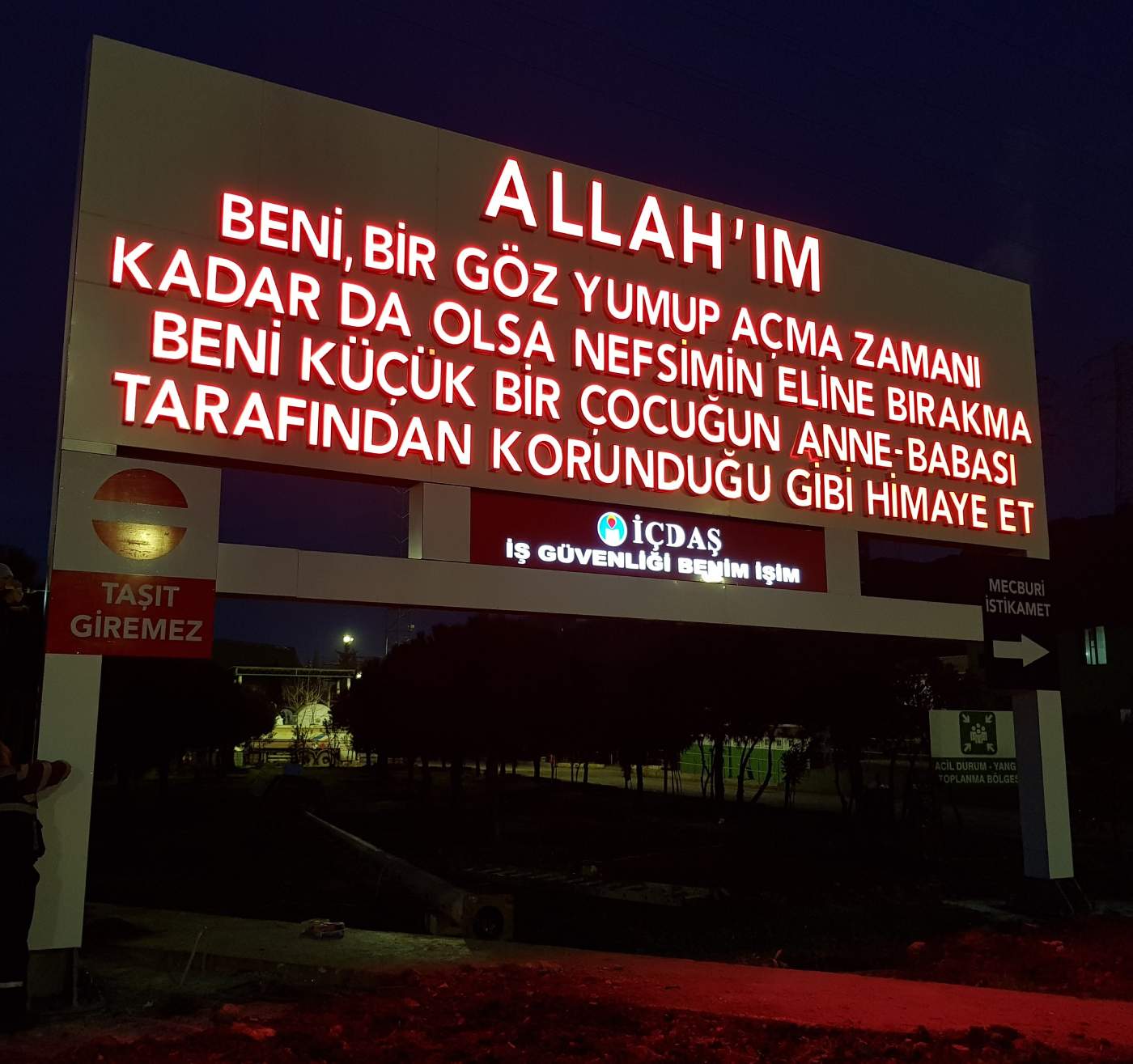 Gece Işıklandırmalı Tabela